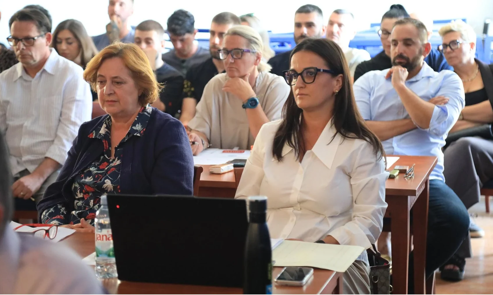 Sudionici sjednice Općinskog vijeća Baške Vode