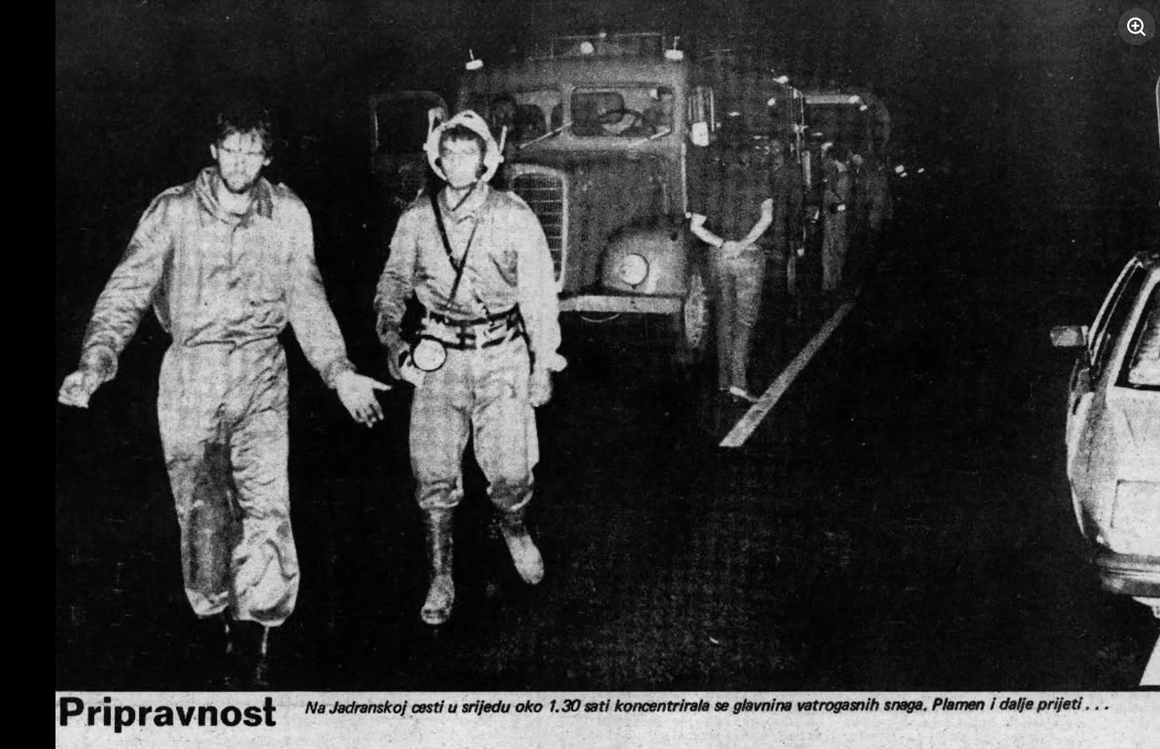 Vatrogasci u noćnoj pripravnosti tijekom borbe s požarom pod Biokovom 1985. godine.